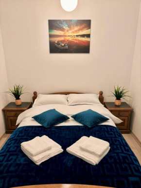 HolidayHaven 2 rooms near Palas Mall